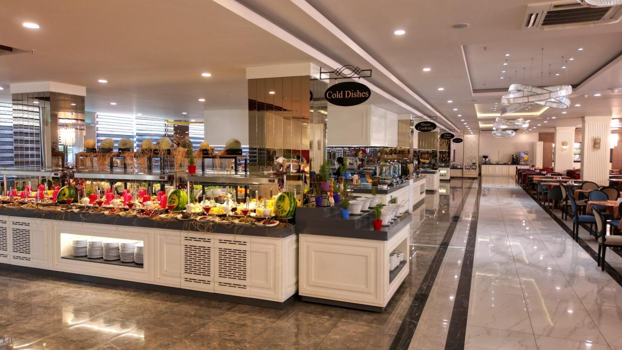 Aydinbey Queen's Palace & Belek